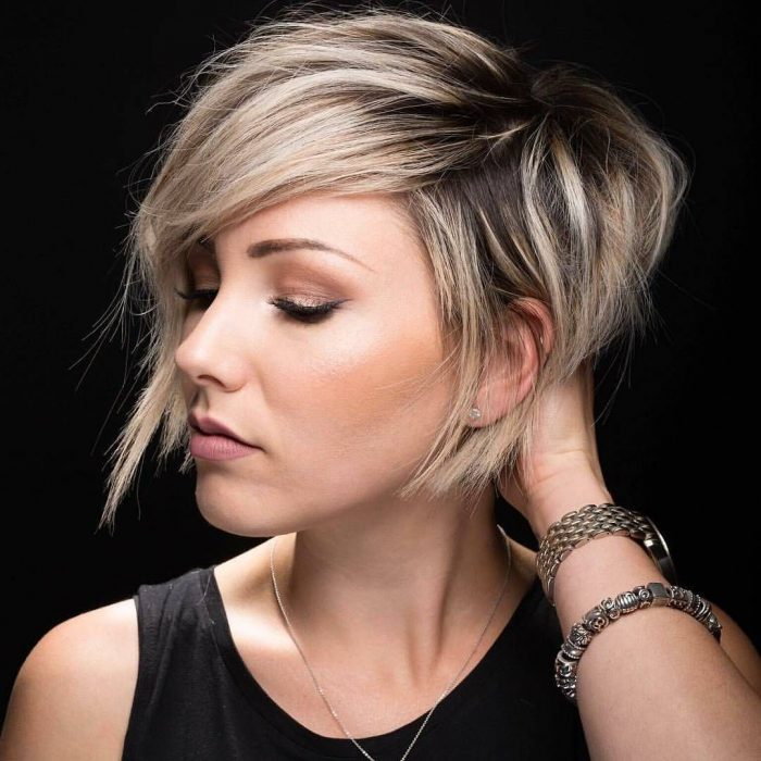 Pixie saç modeli ile ilgili görsel sonucu